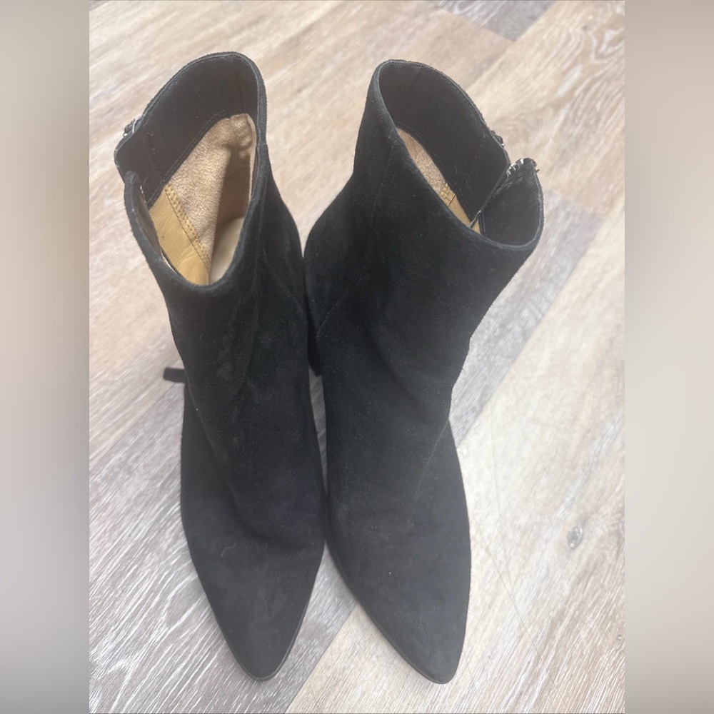 Michael Kors ankle boots solid black zip up size 7M Closed Toe suede women's